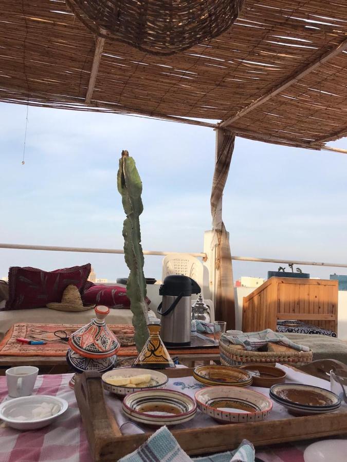 Agachill Surf House Bed & Breakfast Tamraght ภายนอก รูปภาพ
