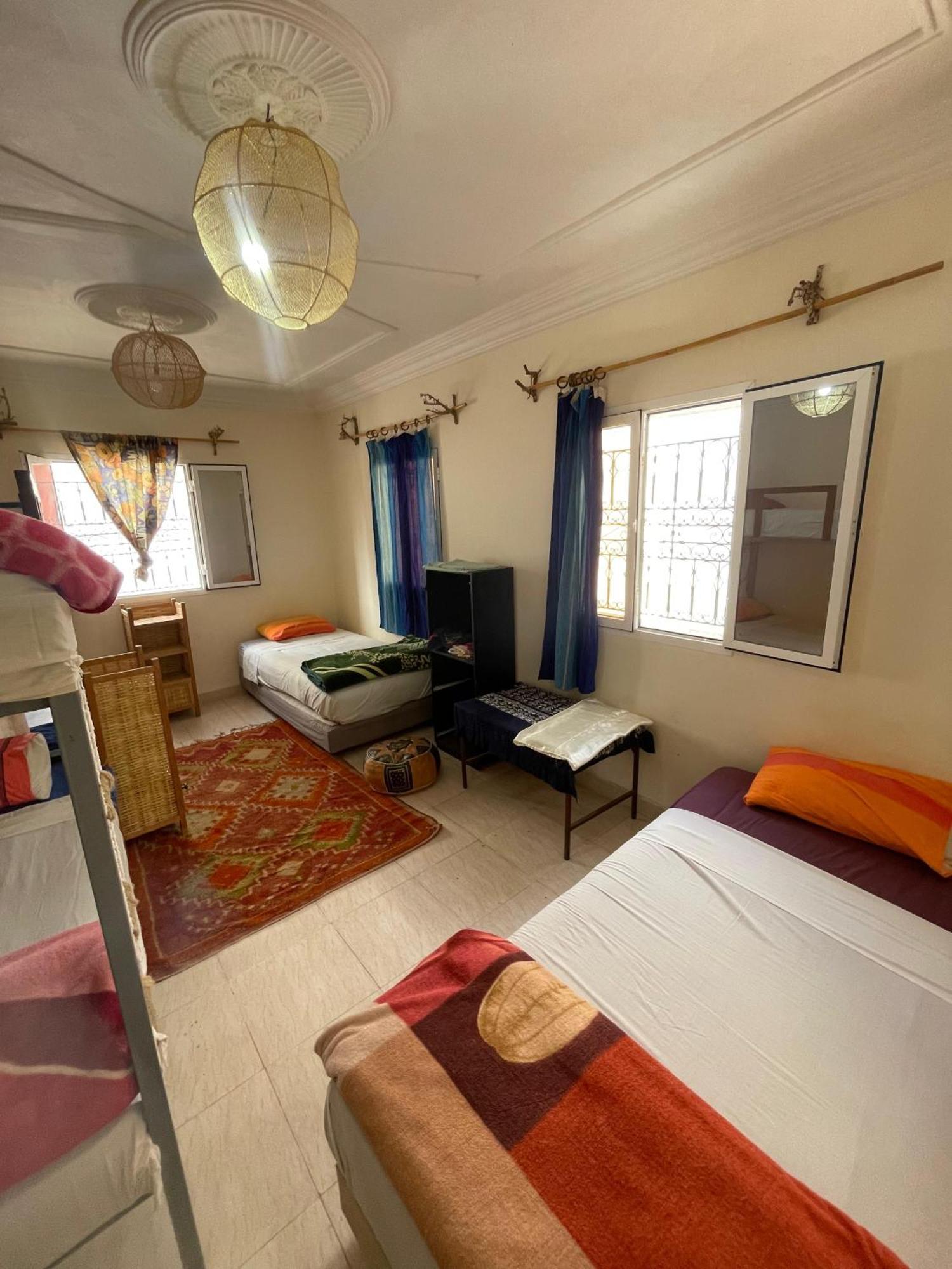 Agachill Surf House Bed & Breakfast Tamraght ภายนอก รูปภาพ